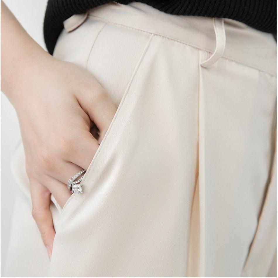 Calça Lanna™ em 100% Cetim de Seda / Um Verdadeiro Espetáculo de Luxo e Caimento! - ModernLar