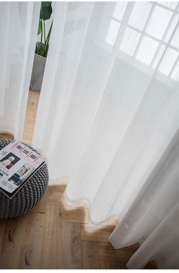 Cortina de Luxo Translúcida e não Transparente / Com um Fino Acabamento perfeita para deixar seus Ambientes Bonitos e Aconchegantes!!! - ModernLar