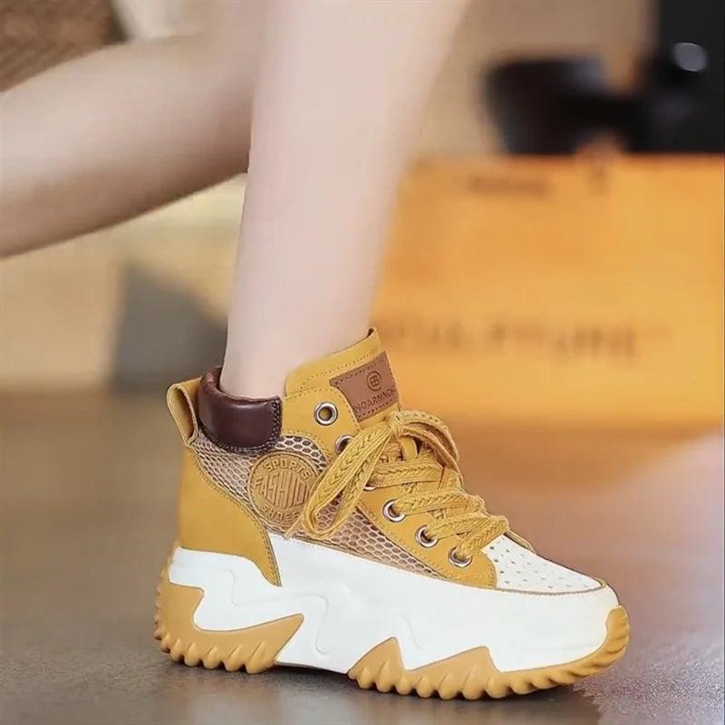 Botinhas Betinna™ Estilo AllStar com Plataforma e Solado Tratorado / Frescor e Tecnologia no Movimento do Dia a Dia! - ModernLar