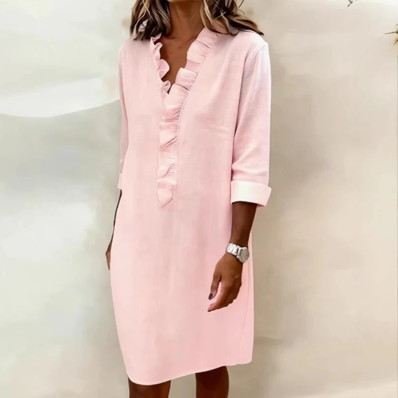Vestido Calyra™ com Babados no Decote e Caimento Elegante