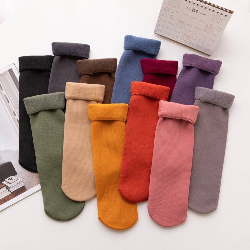 Kit com 5 Pares de Meias Térmicas Leonor™ com Interna em Veludo / Dê Adeus ao Frios nos Pés! - ModernLar