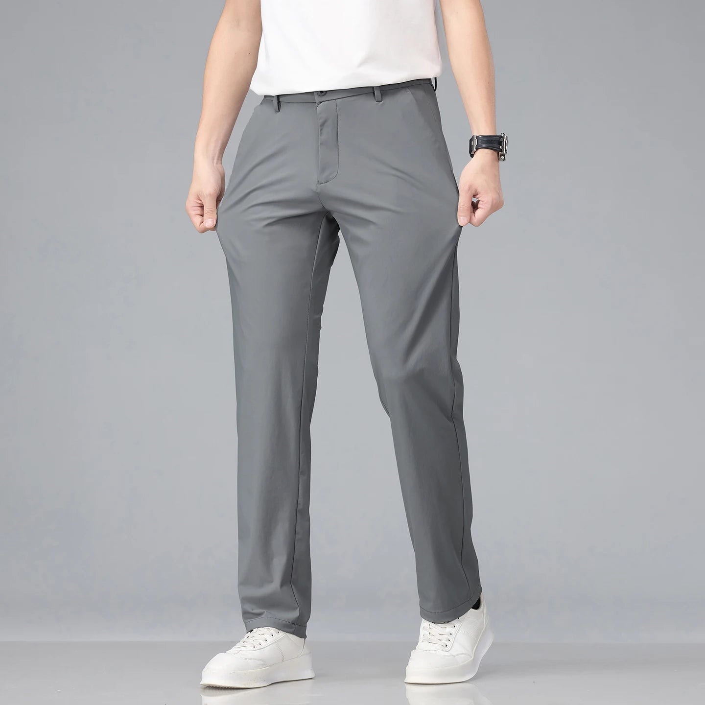 Calça Corvino™ de Alfaiataria com Tecido Elástico e Modelagem Reta