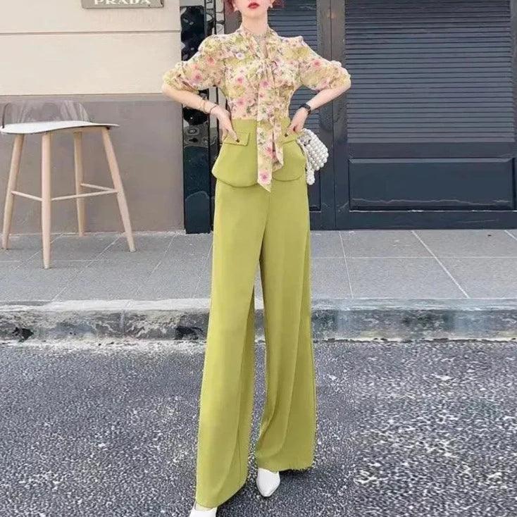 Conjunto Floribella™ em Chiffon com Blusa Floral + Calça Palazzo / O Look Que Deixa Qualquer Mulher Exalando Elegancia e Glamour! - ModernLar
