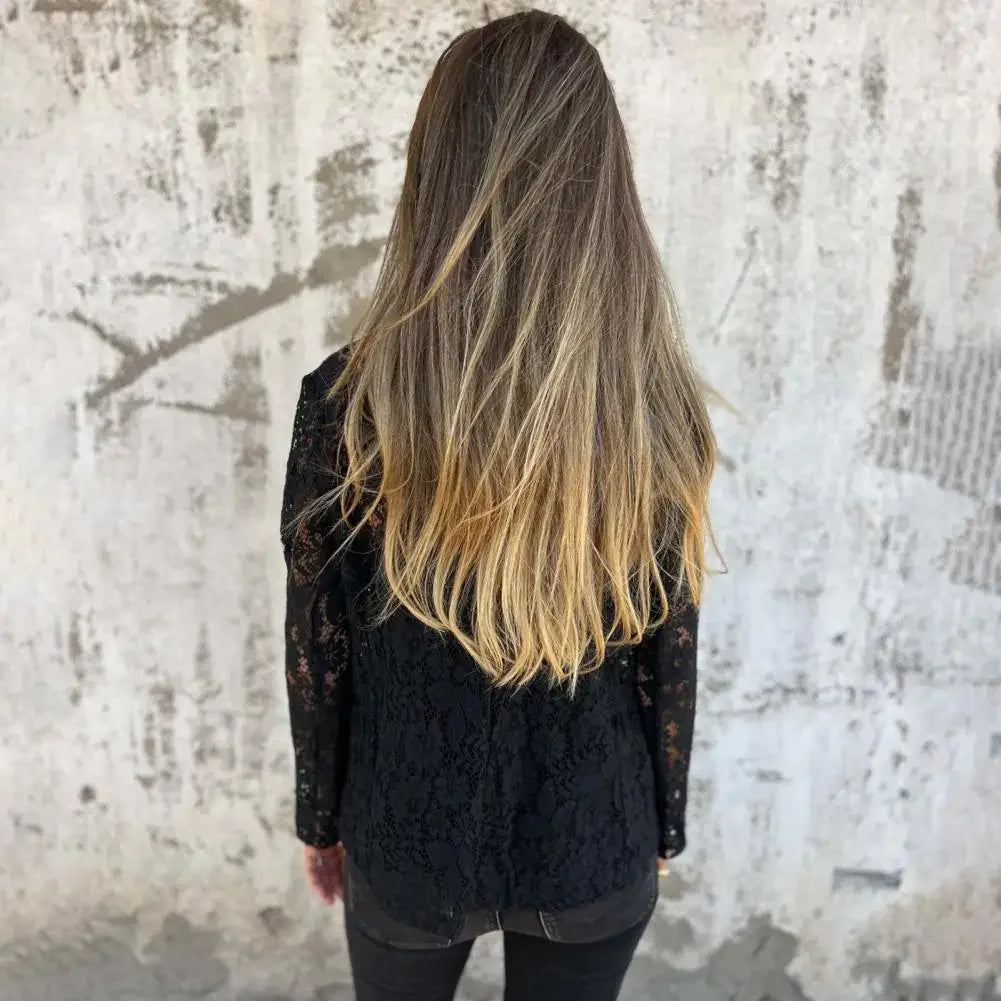 Blazer Black Rose™ em Renda Floral com Caimento Leve e Elegância Atemporal / Um Ícone de Sofisticação e Charme Feminino!