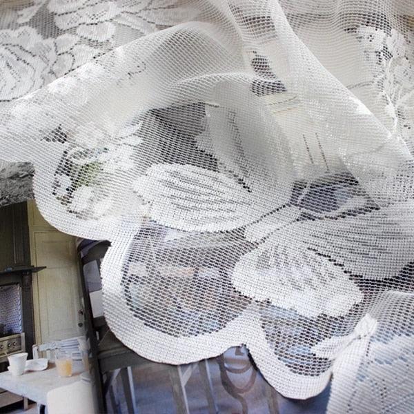 Véu de Porta em Renda / Deixe Sua Casa Com um Ar Sofisticado em Cada Detalhe!!! - ModernLar