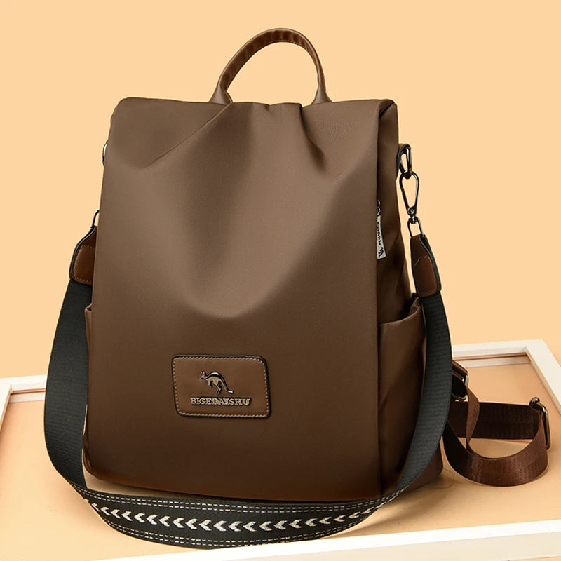 Bolsa Calsavara™ com Design Italiano Antifurto / Elegância e Segurança para Mulheres que Estão Sempre em Movimento!