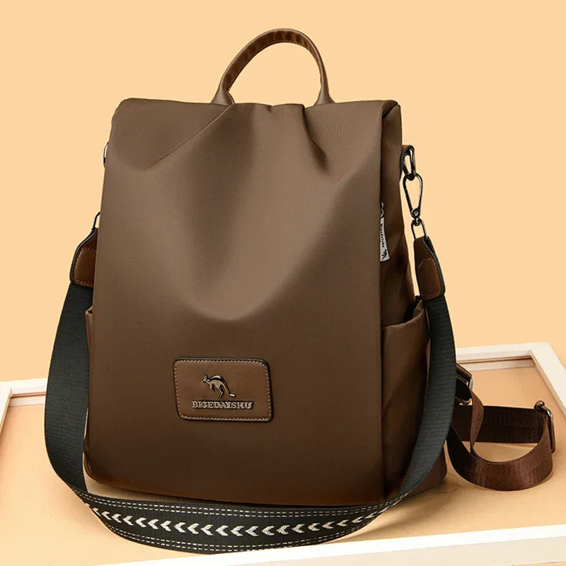 Bolsa Calsavara™ com Design Italiano Antifurto / Elegância e Segurança para Mulheres que Estão Sempre em Movimento!