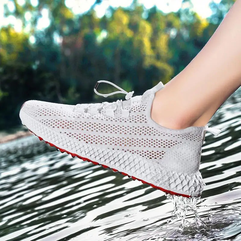 (Promoção: Compre 1, Leve 2) Tênis Aquático Triton™ com Amortecimento Dinâmico e Secagem Ultra-Rápida / Do Mar às Ruas com Estilo e Conforto!