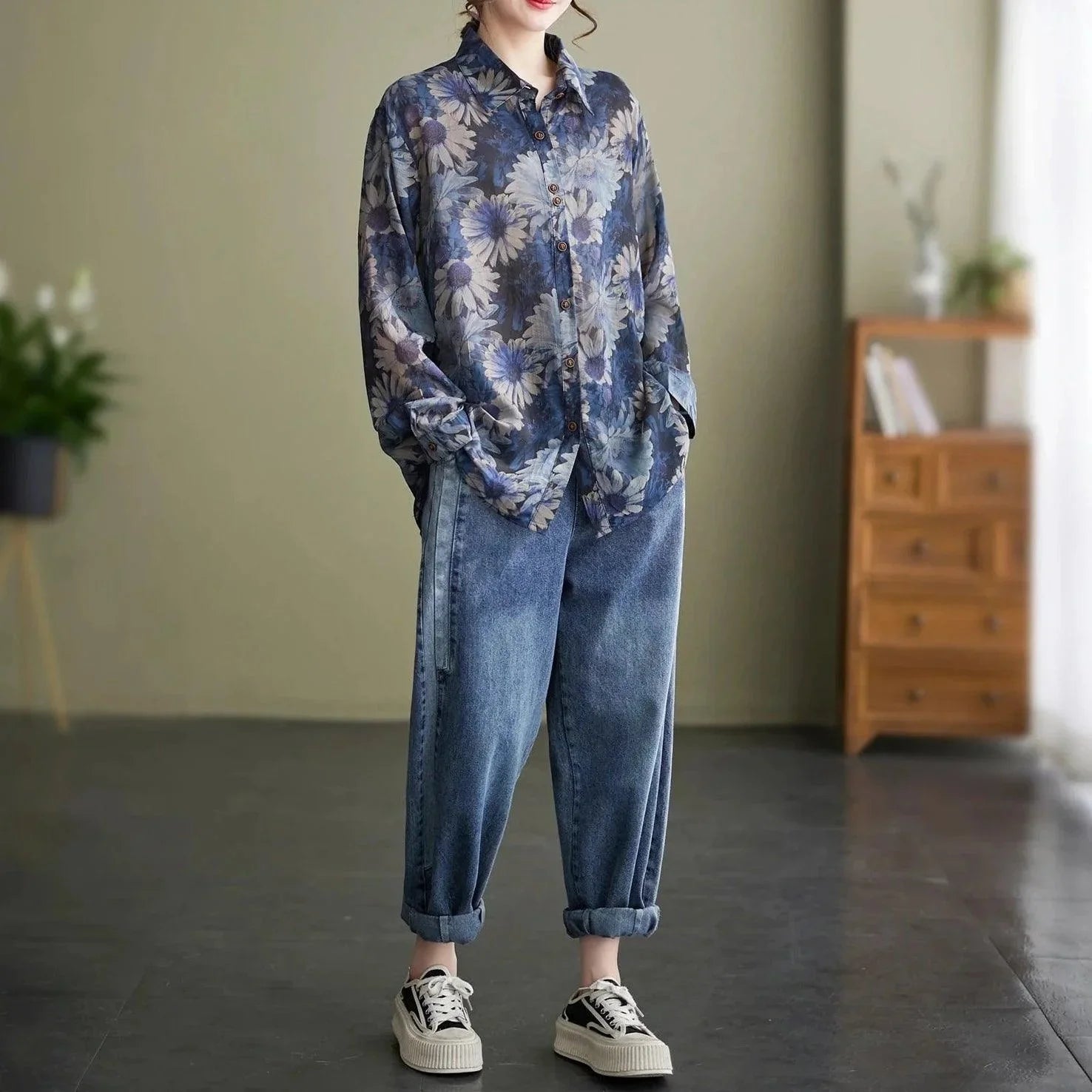 (Compre 1 e Leve 2) Camisa Feminina Boho Éden™ em Algodão Floral / Leveza e Charme em Estampa Exclusiva! - ModernLar