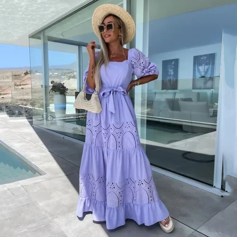 Vestido Carina™ com Bordado Laise e Cintura Marcada / Leveza, Romance e Estilo em Cada Detalhe!