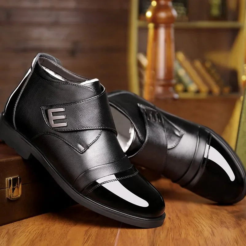 Bota Masculina Norvick™ com Forro Quente e Estrutura Reforçada / Estabilidade, Calor e Sofisticação Casual