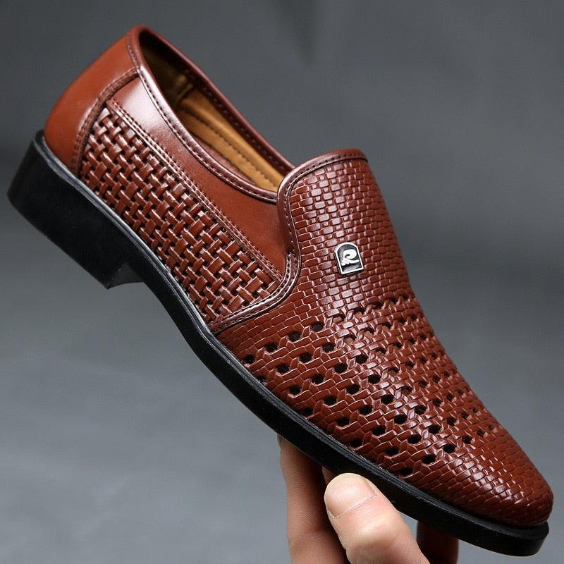 Sapato OldMoney™ em Couro Texturizado Estilo Pele de Cobra / Feito para homens que não temem o sucesso! - ModernLar