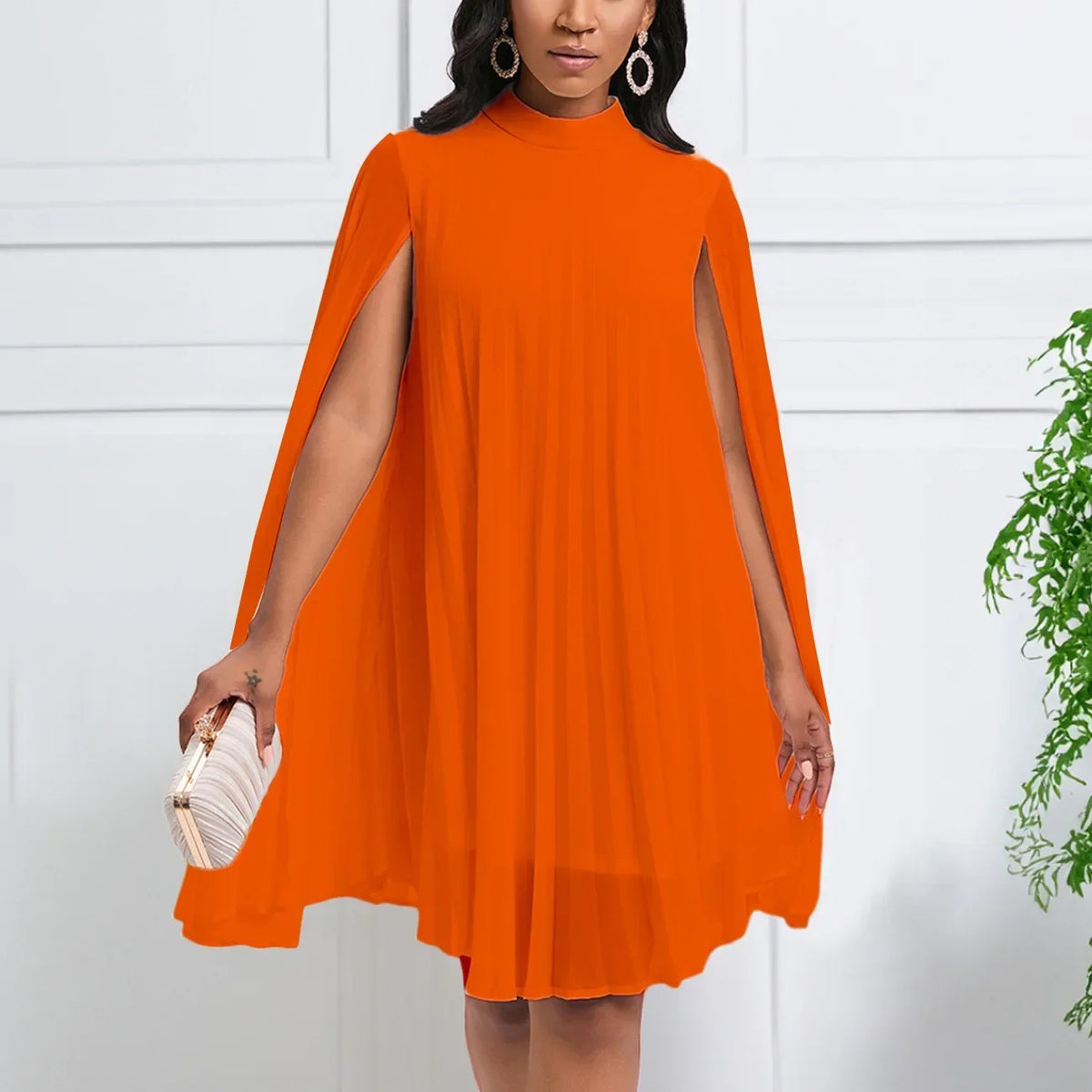 Vestido Lumera™ com Gola Alta, Mangas Longas Estilo Capa e Caimento Fluido