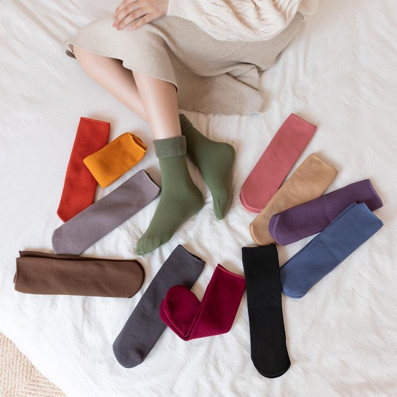 Kit com 5 Pares de Meias Térmicas Leonor™ com Interna em Veludo / Dê Adeus ao Frios nos Pés! - ModernLar