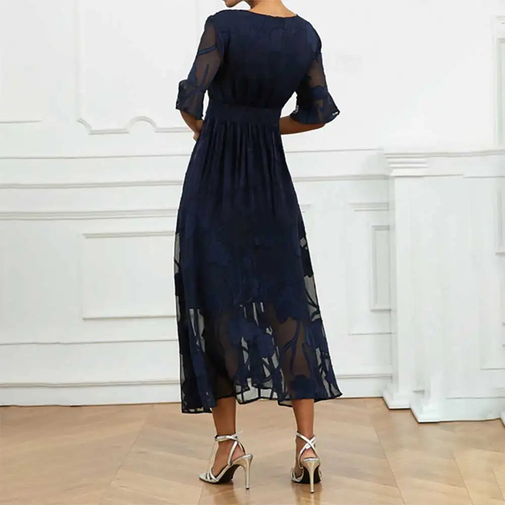 Vestido Celira™ com Design Floral Sofisticado