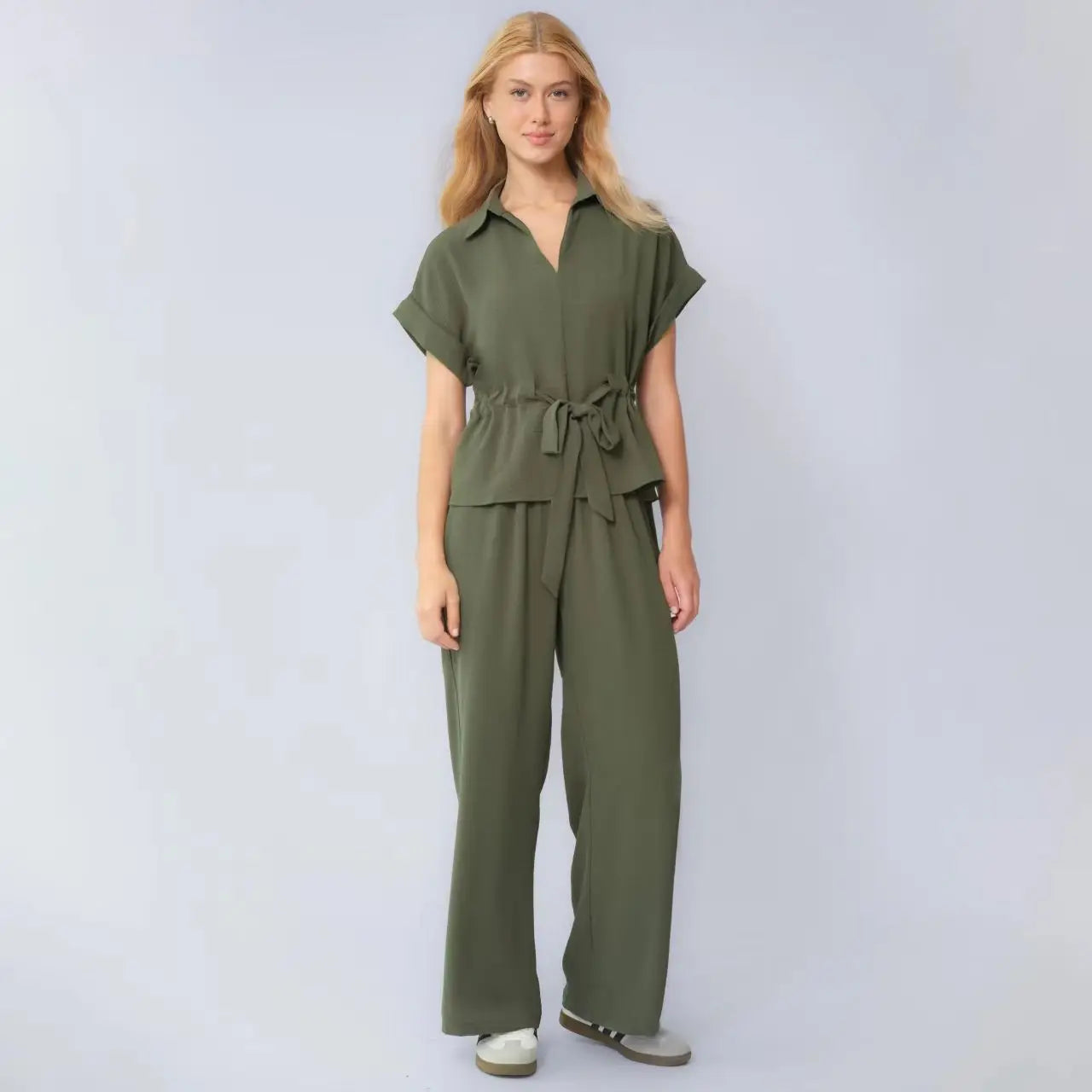 Conjunto Valena™ com Blusa de Amarração e Calça de Caimento Fluido.
