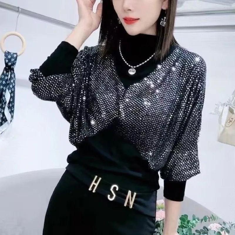 Blusinha Socialite™com Gola Alta / Elegânacia Discreta com um Toque de Luxo para o Dia a Dia! - ModernLar