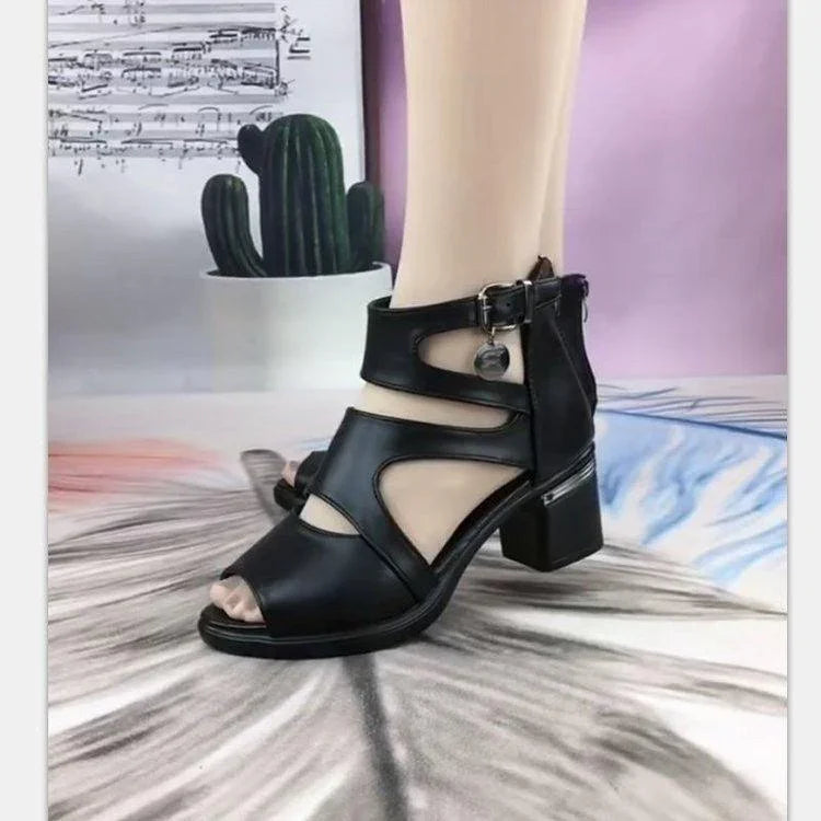 Sandália Hera™ com Design em Tiras em Couro PU + Salto Bloco / Feita especialmente para mulheres vaidosas e elegantes! - ModernLar