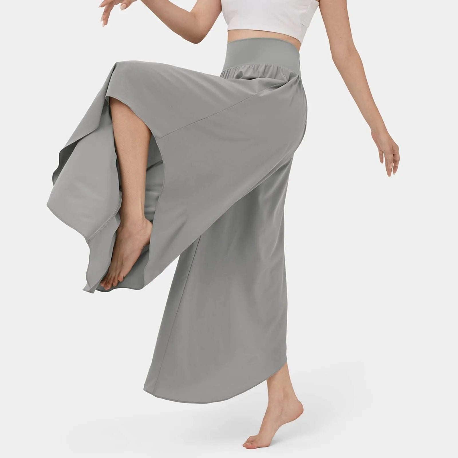 Calça Marvelle™ com Cintura Alta Marcada e Modelagem Pantalona com Recortes Assimétricos / A Fluidez De Uma Saia Com A Praticidade De Uma Calça