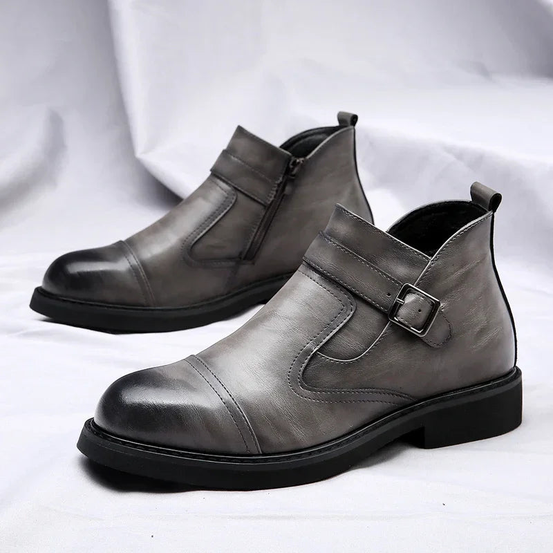 Bota Chelsea Blackwood™ em Couro Polido de Luxo / Sofisticação, Durabilidade e Máximo Conforto!