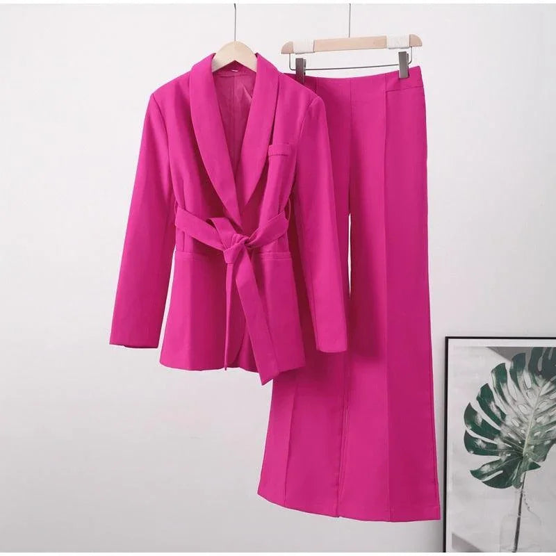 Conjunto Feminino Scandal de Casaco Estilo Blazer + Calça Alfaiataria / Um Escândalo de Estilo e Conforto! - ModernLar