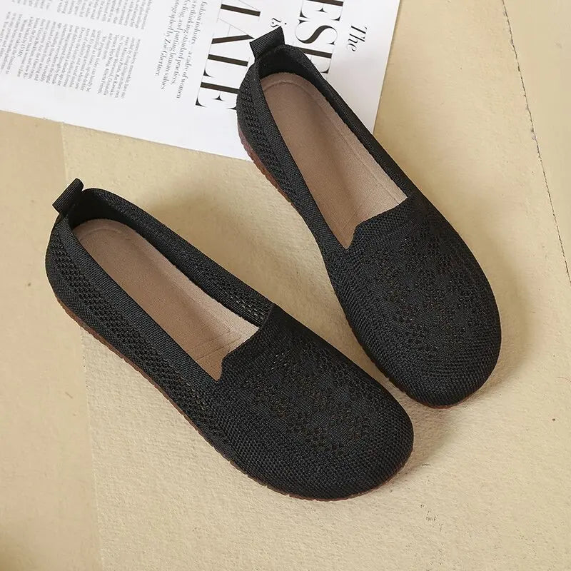 Sapatilha Avelis™ com Cabedal em Trama Vazada e Design Slip-On / Um Visual Delicado Para Acompanhar A Rotina