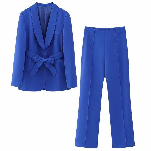 Conjunto Feminino Scandal de Casaco Estilo Blazer + Calça Alfaiataria / Um Escândalo de Estilo e Conforto! - ModernLar