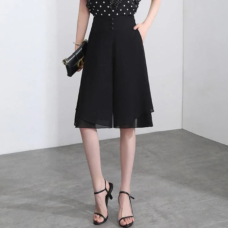 Shorts Nelly™ Super Soltinho com Dupla Camada em Chiffon / Impossível não se apaixonar por essa peça de roupa! - ModernLar