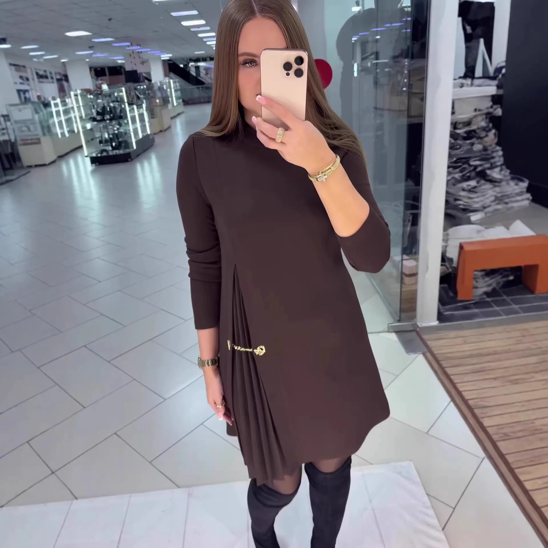 Vestido Gênova™ com Recorte Plissado Escultural