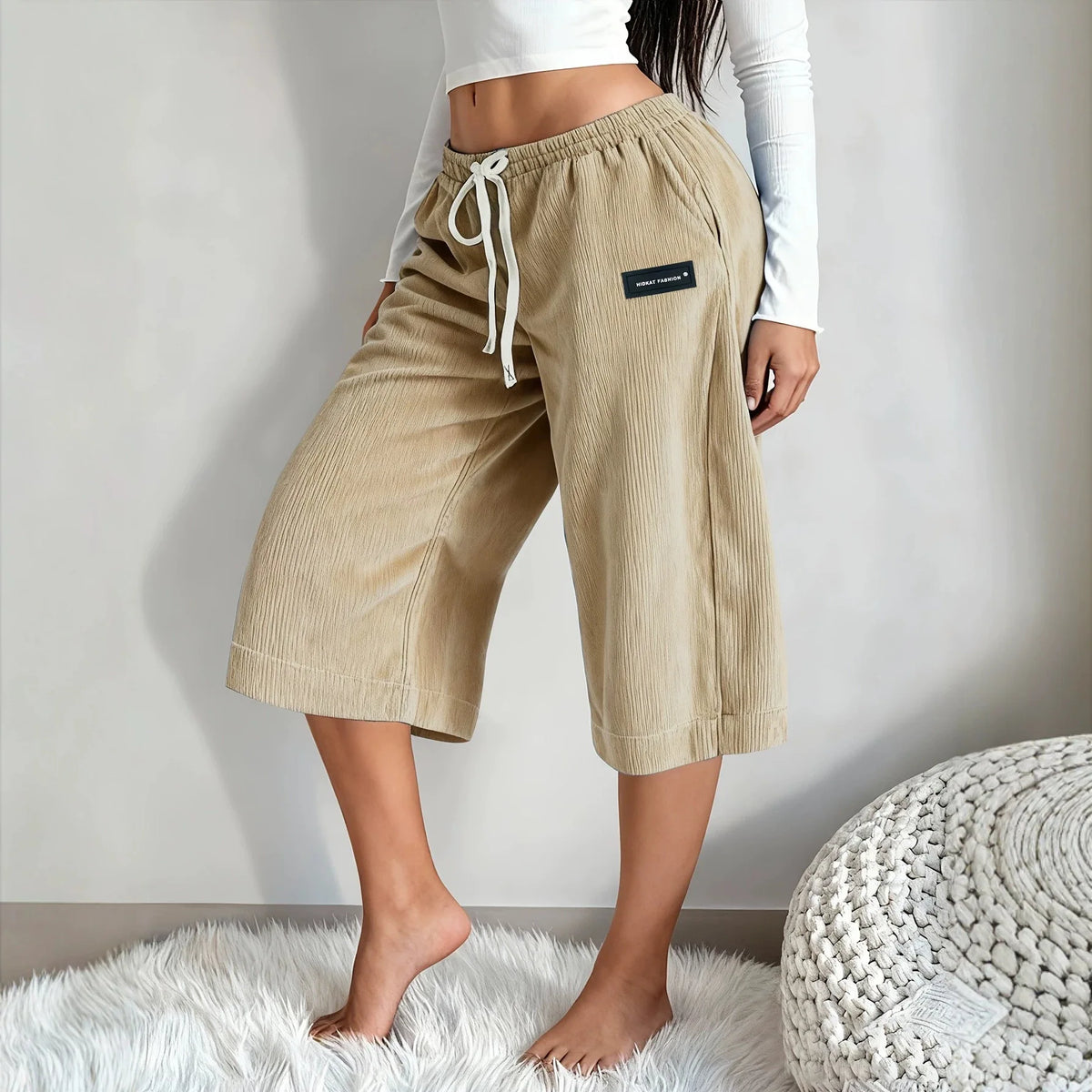 Bermuda Livenza™ com Textura Canelada, Cós Ajustável e Modelagem Ampla / Textura Marcante Para Tirar o Casual do Básico com Naturalidade