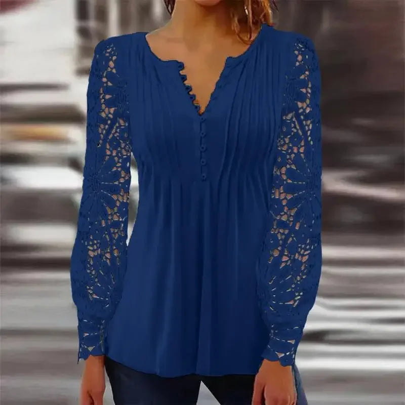 Blusa Verenice™ com Mangas em Renda Floral Transparente e Pregas Charmosas no Busto / O Romantismo da Renda em Uma Peça Cheia de Sofisticação