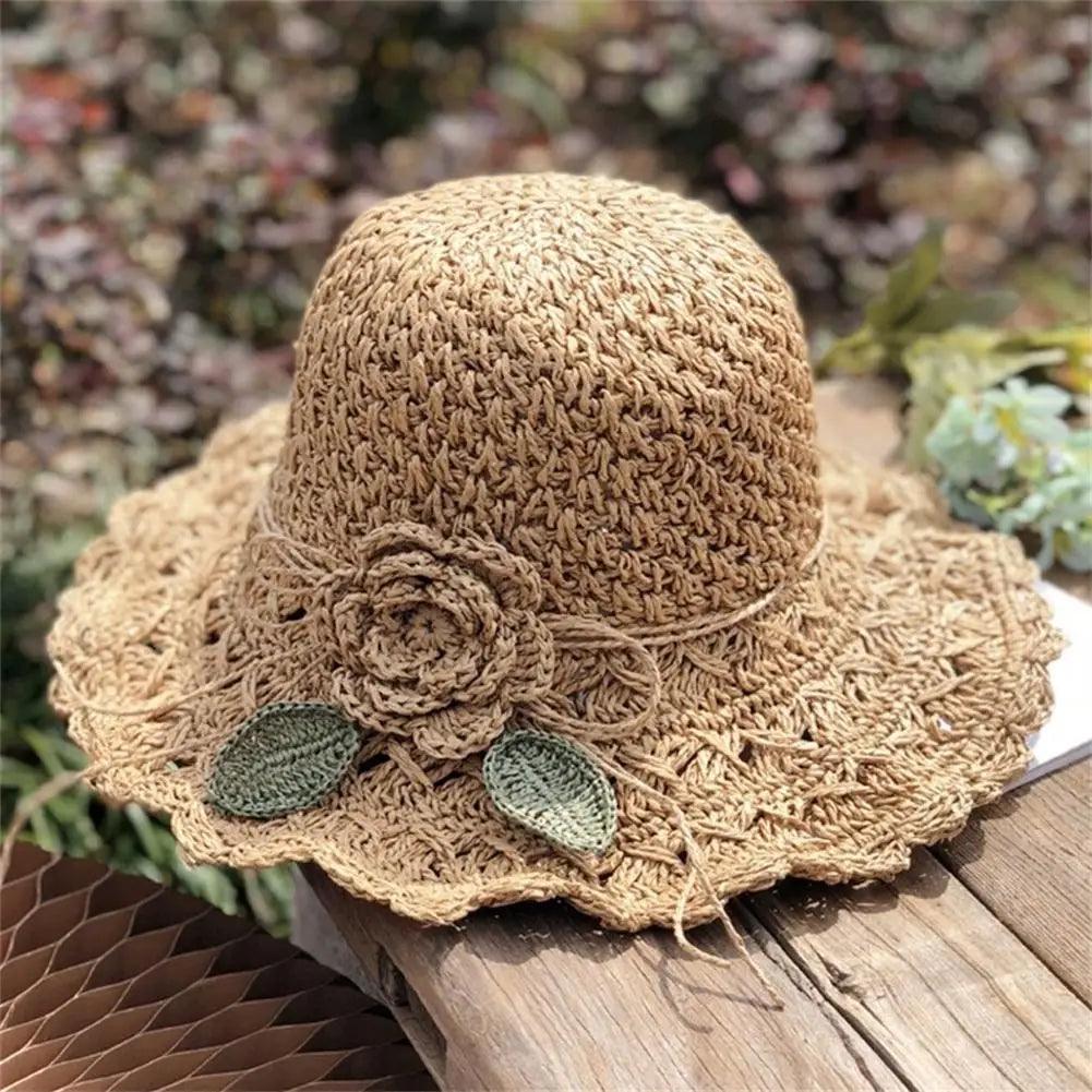 Chapéu de Crochê Solaris™ com Detalhe Floral / Proteção e Elegância Artesanal para Seus Dias de Sol!