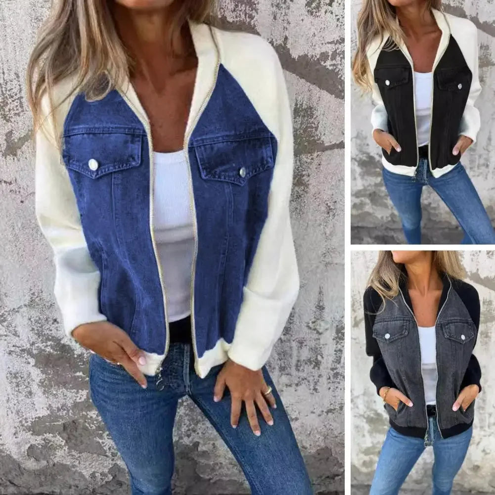 Jaqueta UrbanMix™ com Visual Jeans e Mangas Contrastantes / O Look Perfeito para o Seu Estilo Despojado e Confortável!