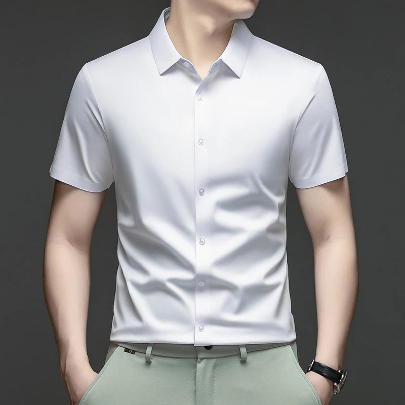 Camisa Calvero™ com Tecido Flexível de Toque Fresco, Gola Clássica e Botões Frontais