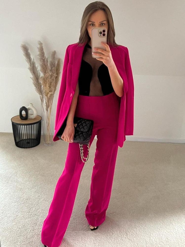 Conjunto Feminino Scandal de Casaco Estilo Blazer + Calça Alfaiataria / Um Escândalo de Estilo e Conforto! - ModernLar