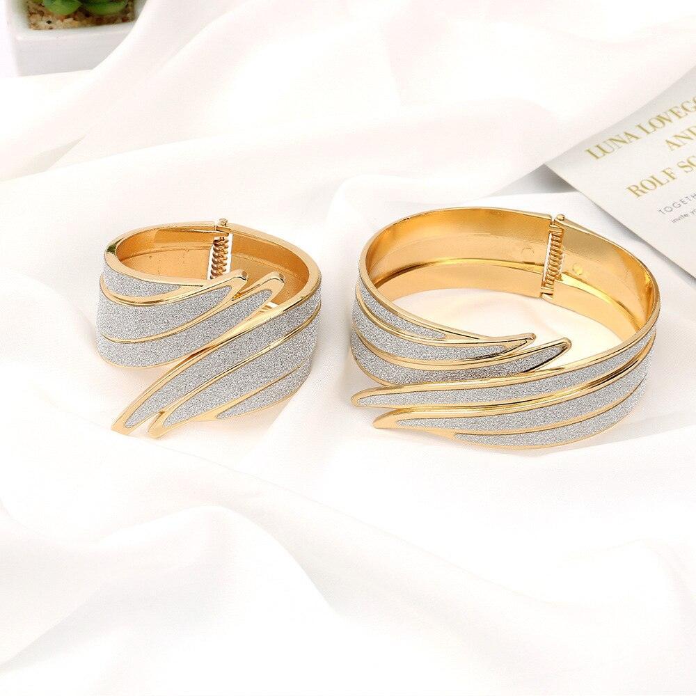 Broche Decorativo para Cortina - Asas De Anjo / A Sua Decoração Sofisticada Nos Minimos Detalhes!!! - ModernLar