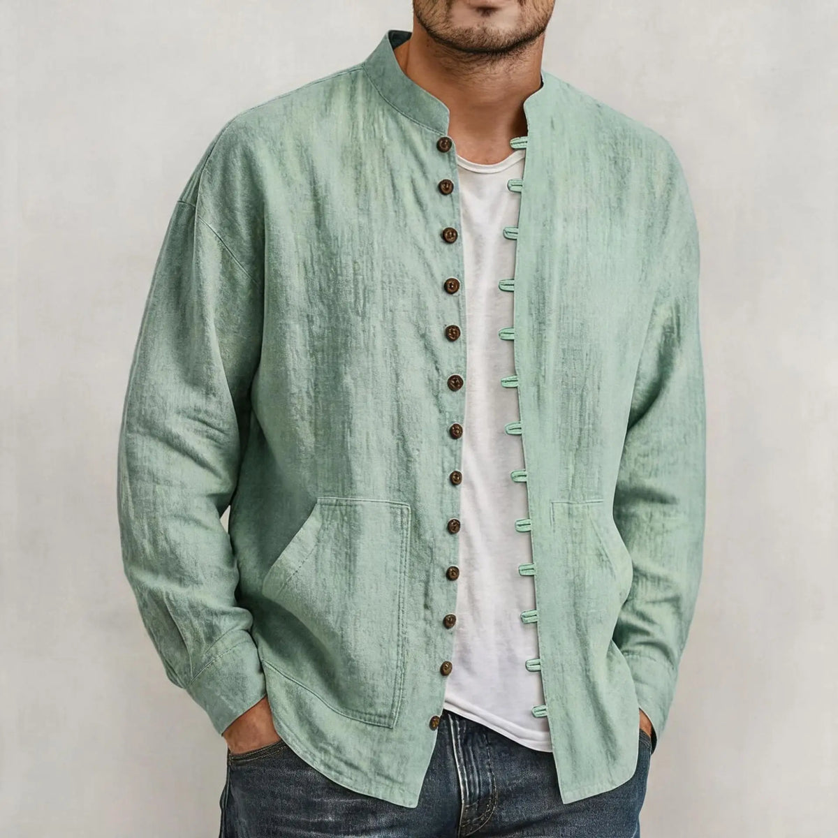 Camisa Bastien™ com Tecido Texturizado e Botões Frontais com Detalhes em Alamares / Um Visual Masculino Que Se Destaca Pelos Detalhes
