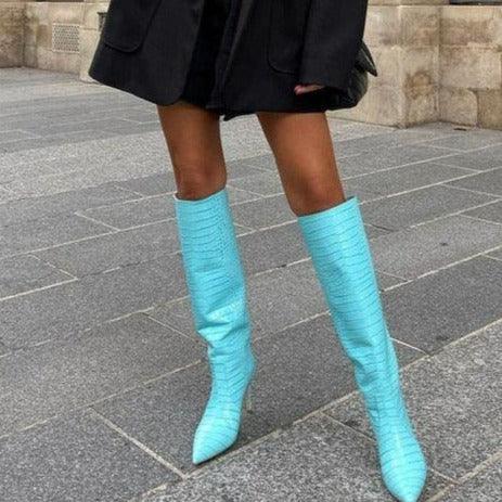 Bota Feminina Aligattor™ de Alto Padrão / O Calçado Feito para Mulheres Requintadas e Exigentes! - ModernLar