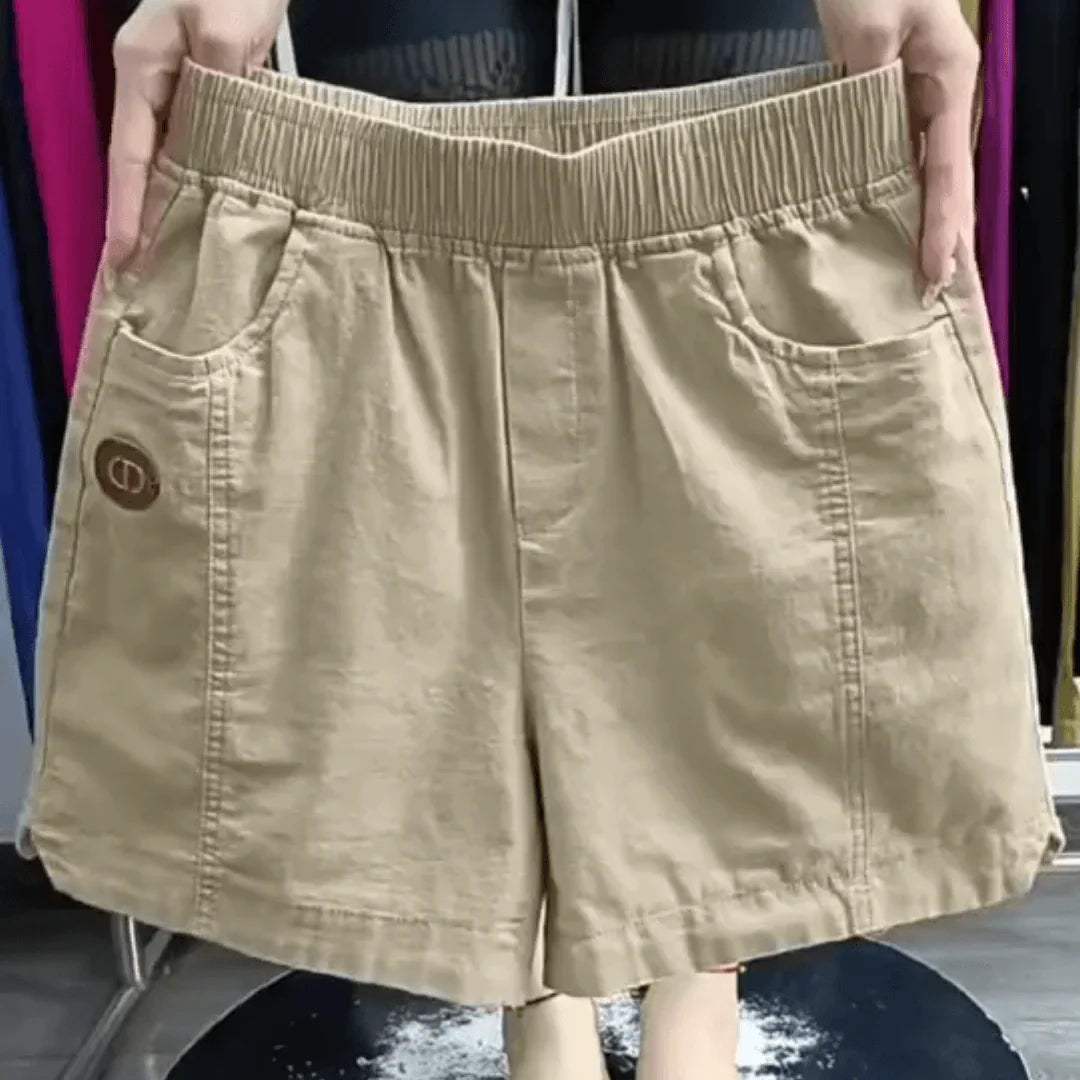(Super Promo: Compre 2 Leve 3) Shorts Clarisse™ em Sarja com Cintura Elástica e Caimento Soltinho / Elegância e Frescor para o Verão! - ModernLar