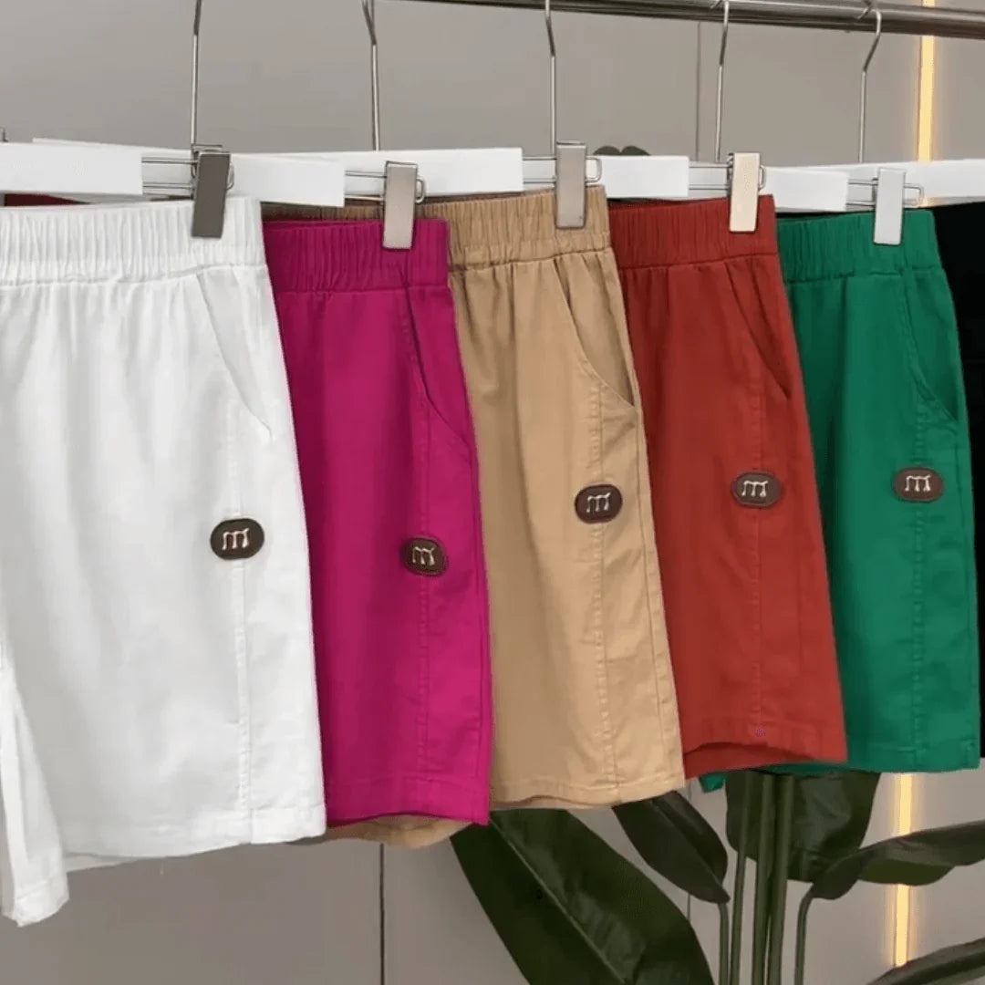 (Super Promo: Compre 2 Leve 3) Shorts Clarisse™ em Sarja com Cintura Elástica e Caimento Soltinho / Elegância e Frescor para o Verão! - ModernLar