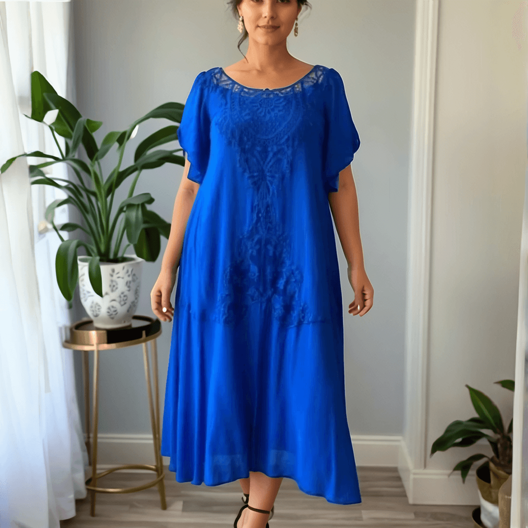 Vestido Gracianne™ em Popelina de Algodão com Detalhes em Renda / Sofisticação e Leveza para Encantar em Qualquer Ocasião!