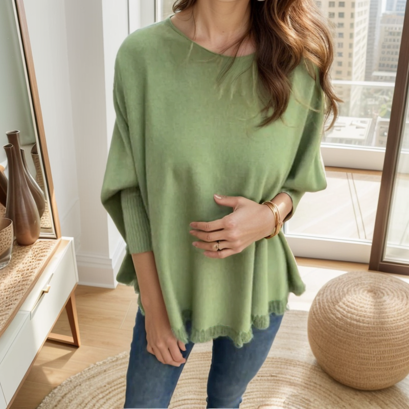 Poncho Donna Vita™ em Malha de Tricô com Manga Canelada e Barra Delicada / Sutileza, Movimento e Elegância em um Só Toque!