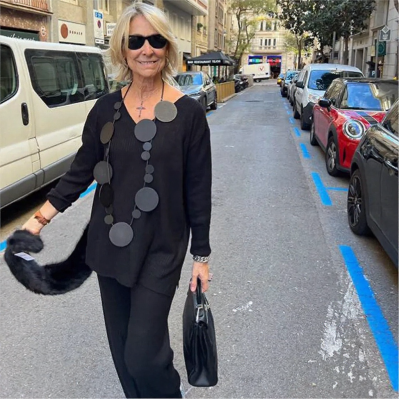 Conjunto La Vittoria™ com Blusa Longa e Calça Reta / Para Mulheres que Exalam Elegância em Cada Passo!