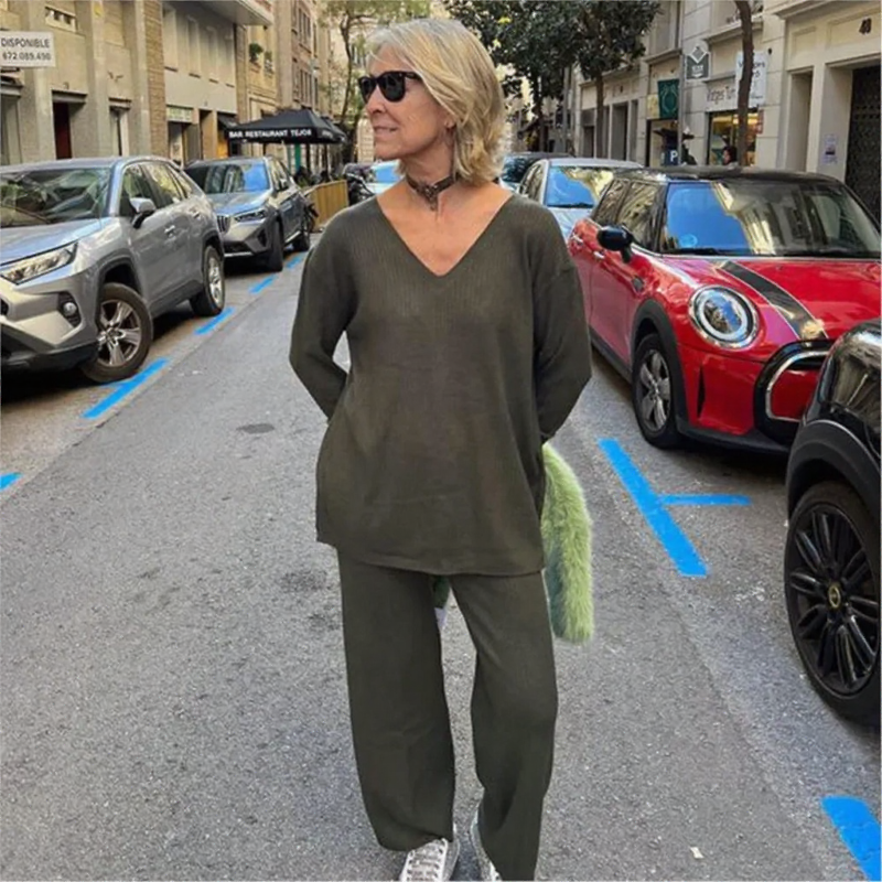 Conjunto La Vittoria™ com Blusa Longa e Calça Reta / Para Mulheres que Exalam Elegância em Cada Passo!