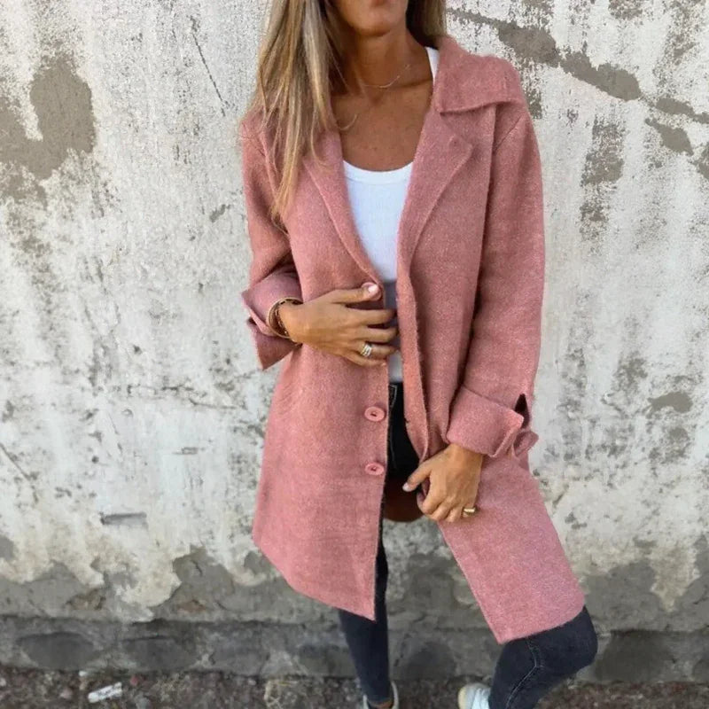 Casaco London Flow™ em Bouclé Encorpado com Gola Elegante / Um Clássico da Estética Urbana e Refinada!