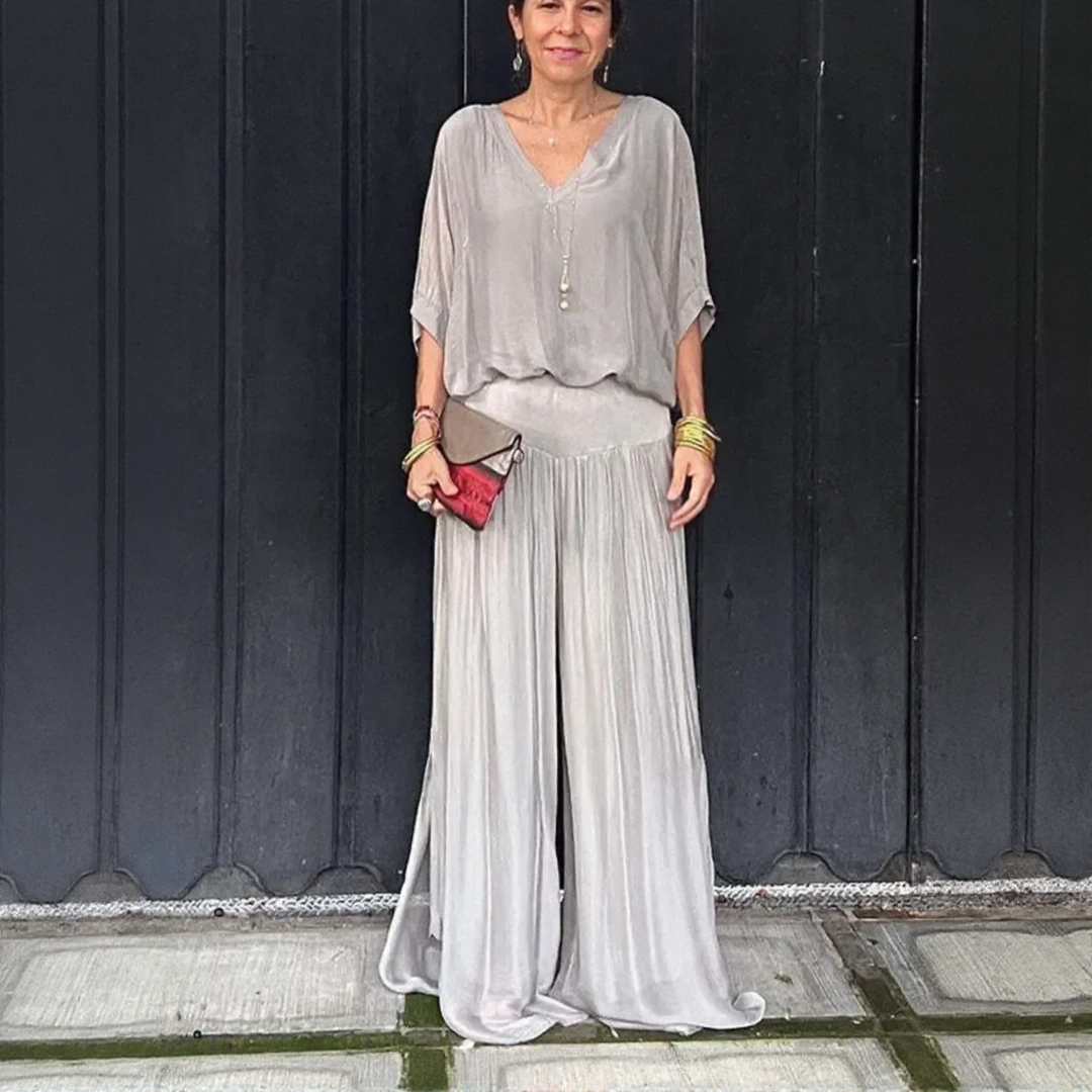 Conjunto Eudora™ em Chiffon Leve com Fenda e Cintura Alta / Para Mulheres que Caminham com Charme e Elegância Natural!