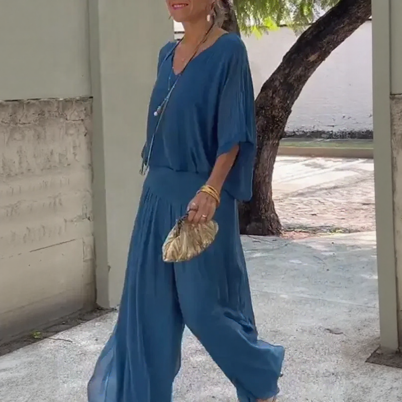 Conjunto Eudora™ em Chiffon Leve com Fenda e Cintura Alta / Para Mulheres que Caminham com Charme e Elegância Natural!