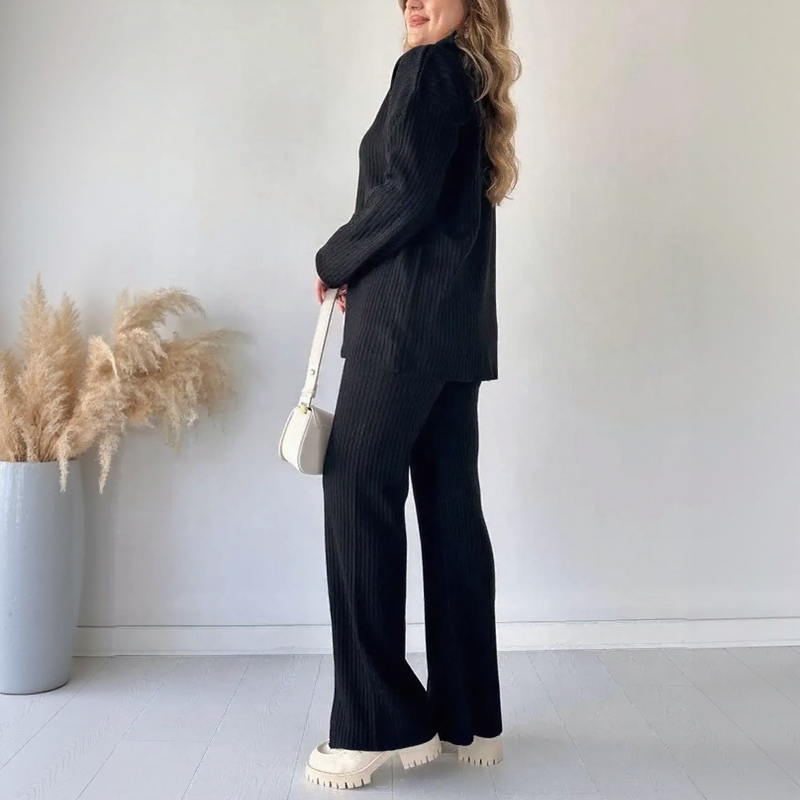 Conjunto Malu™ em Malha Texturizada com Zíper e Fenda Charmosa / O Básico que Veste Muito Além do Simples!