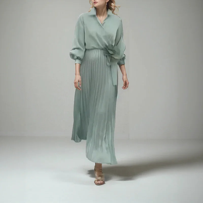 Vestido Lorayne™ em Cetim Plissado e Gola Chemise / Para Mulheres que Encantam com Sofisticação!