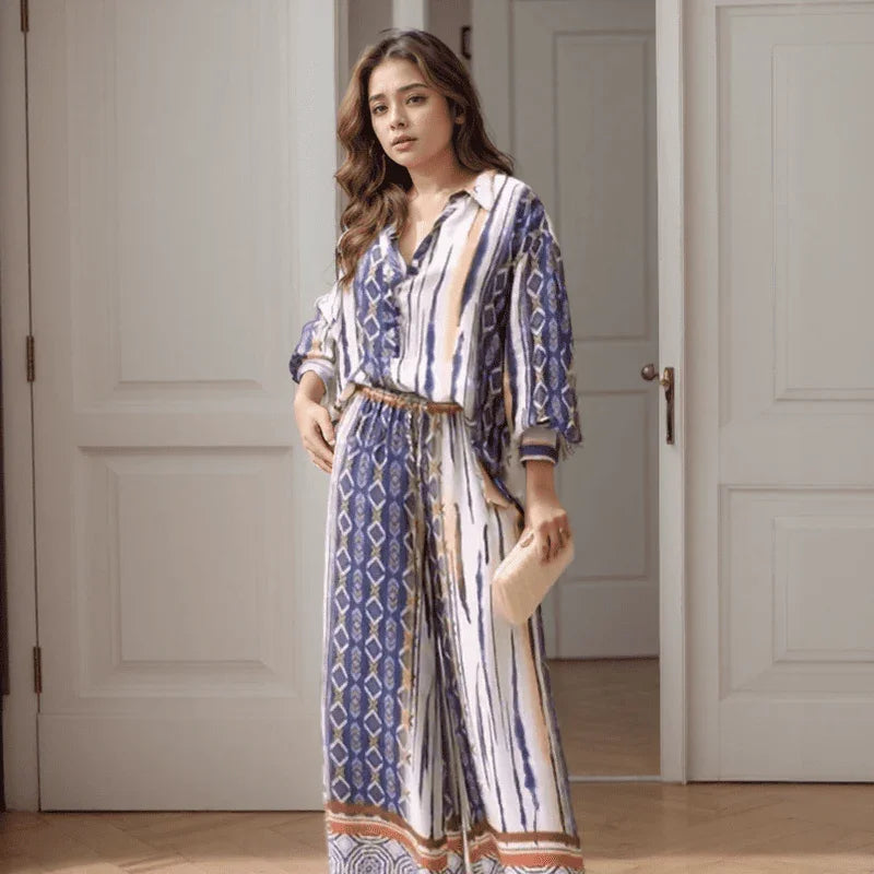 Conjunto Zaya™ em Tecido Leve e Estampa Exclusiva / Para Mulheres que Carregam o Sol com Elegância!